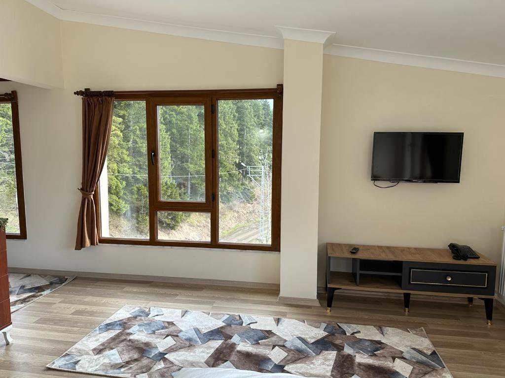 Meseici Butik Hotel Мачка Экстерьер фото